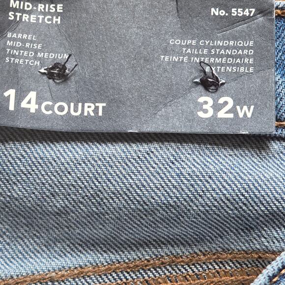 NWT, New American Eagle Women's Barrel Mid Rise Jeans, Size 14 (Short 26) - Picture 4 of 11